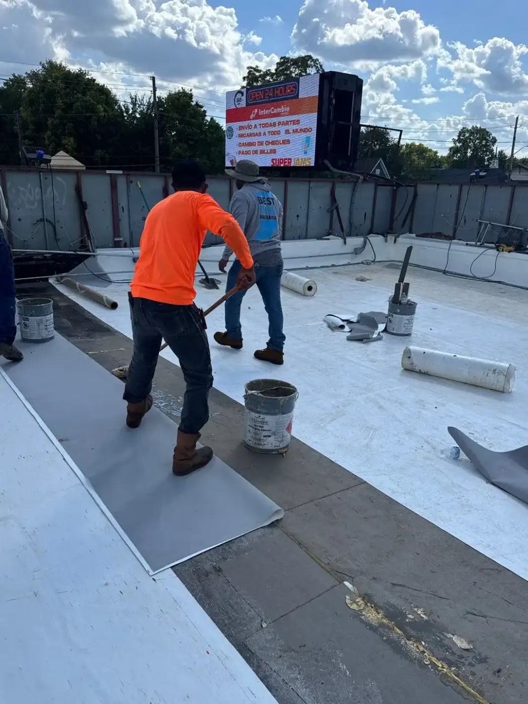Manufacturer-certified roof installation in Arcadia